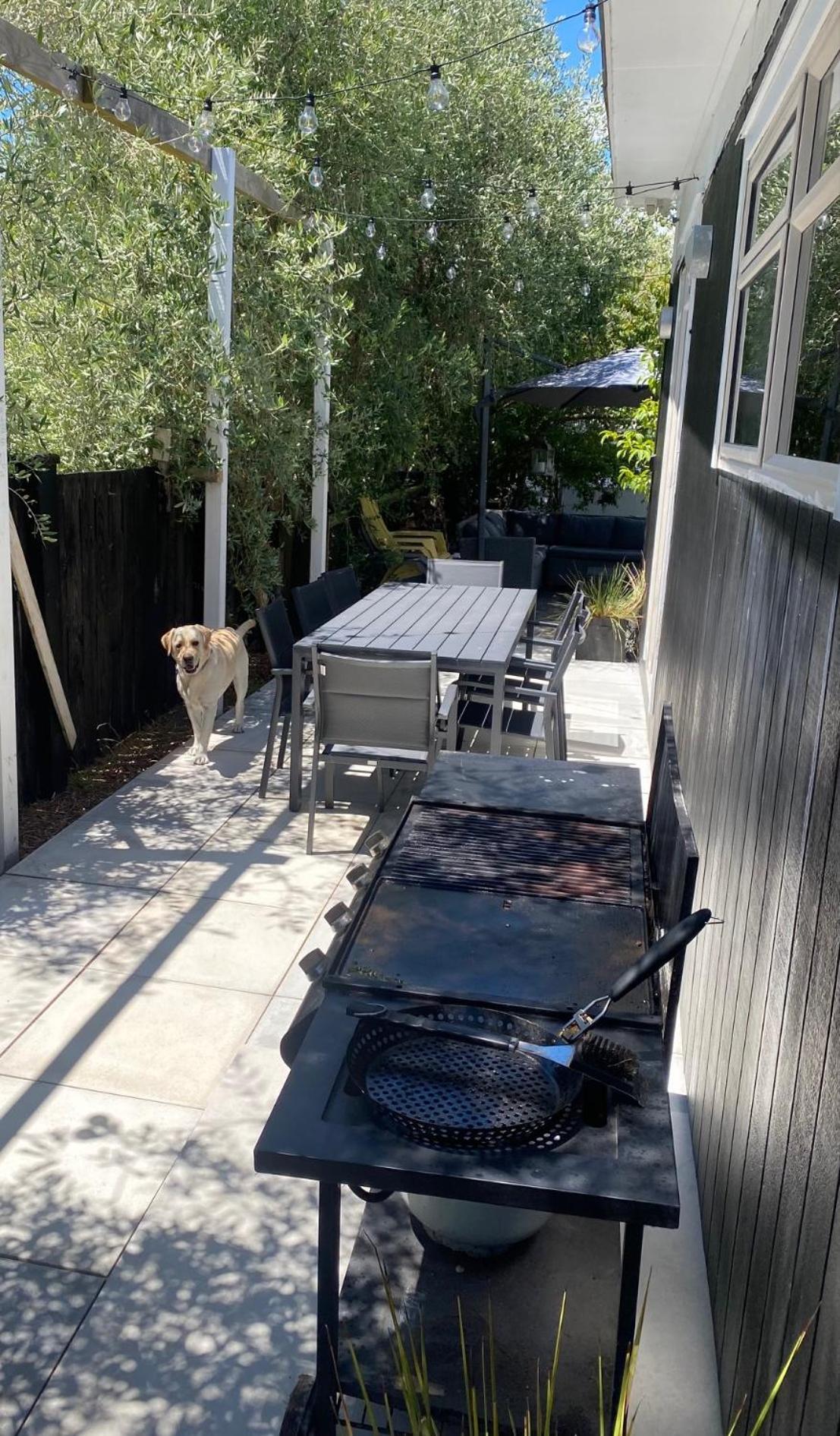 Base Camp Cottage Taupo Exterior photo